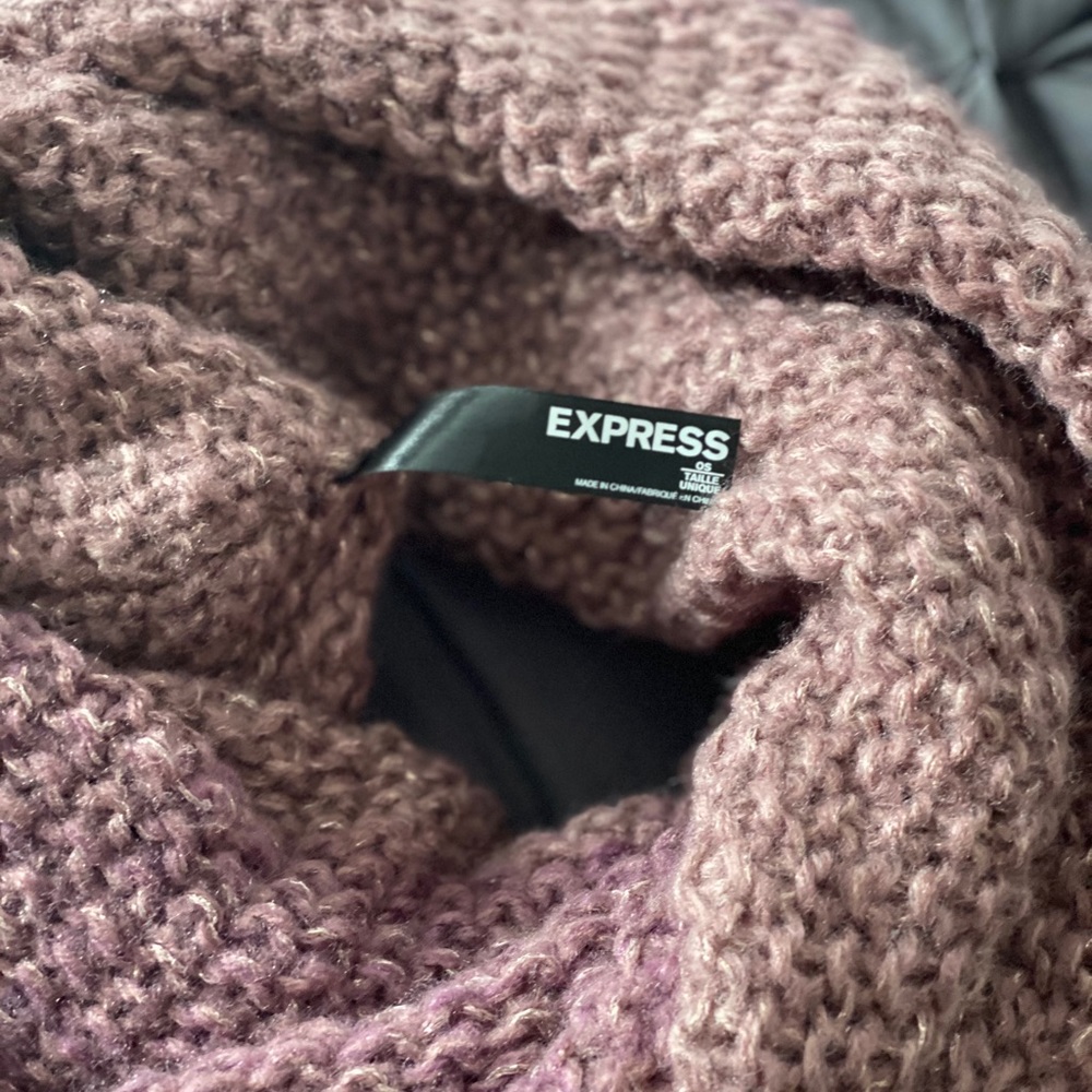Infinity Scarf - Picture 2 of 3